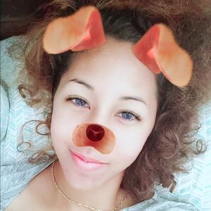 Meet your Posher, Vera